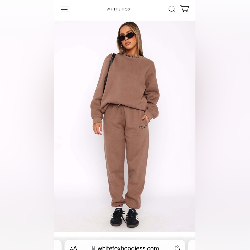 White Fox Put It On Repeat Sweatpants in Lunar